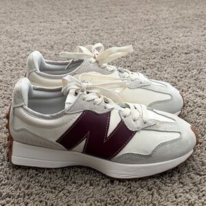 Women’s New Balance 327 Moonbeam Burgundy - Size 6